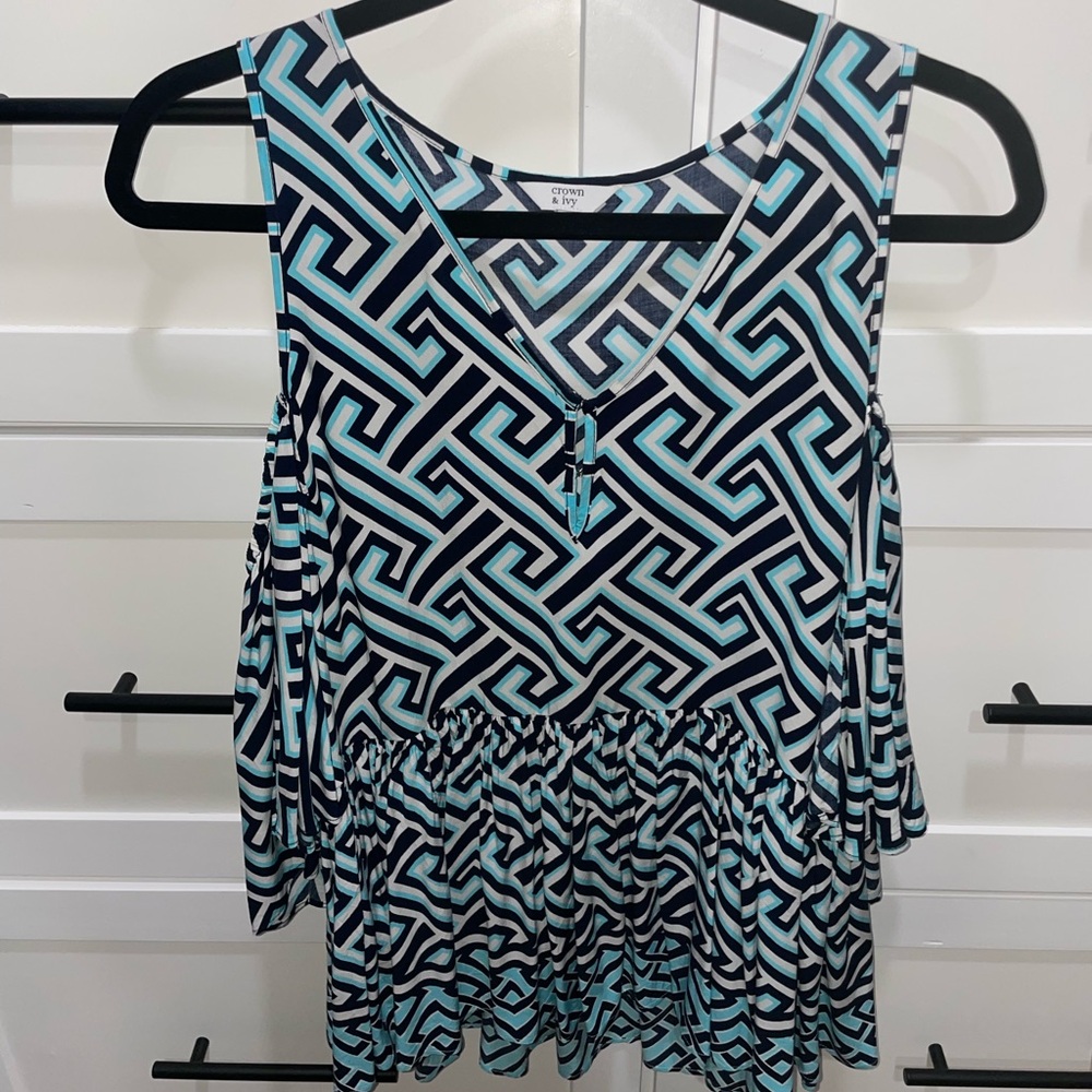 Geometric Patterned  Top